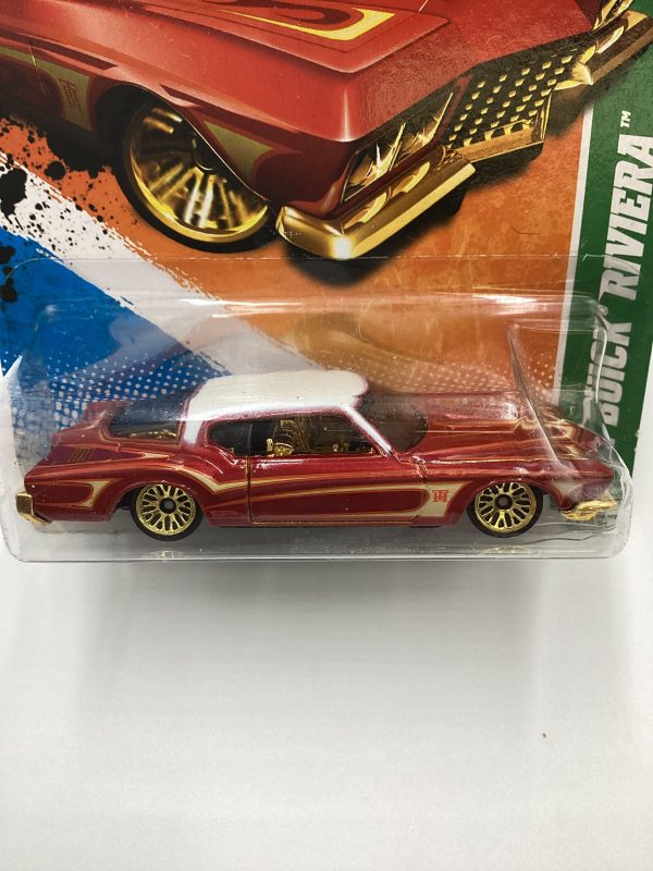 2011 Hot wheels Treasure hunt 11 15 #61 1971 Buick Riviera Red For Sale